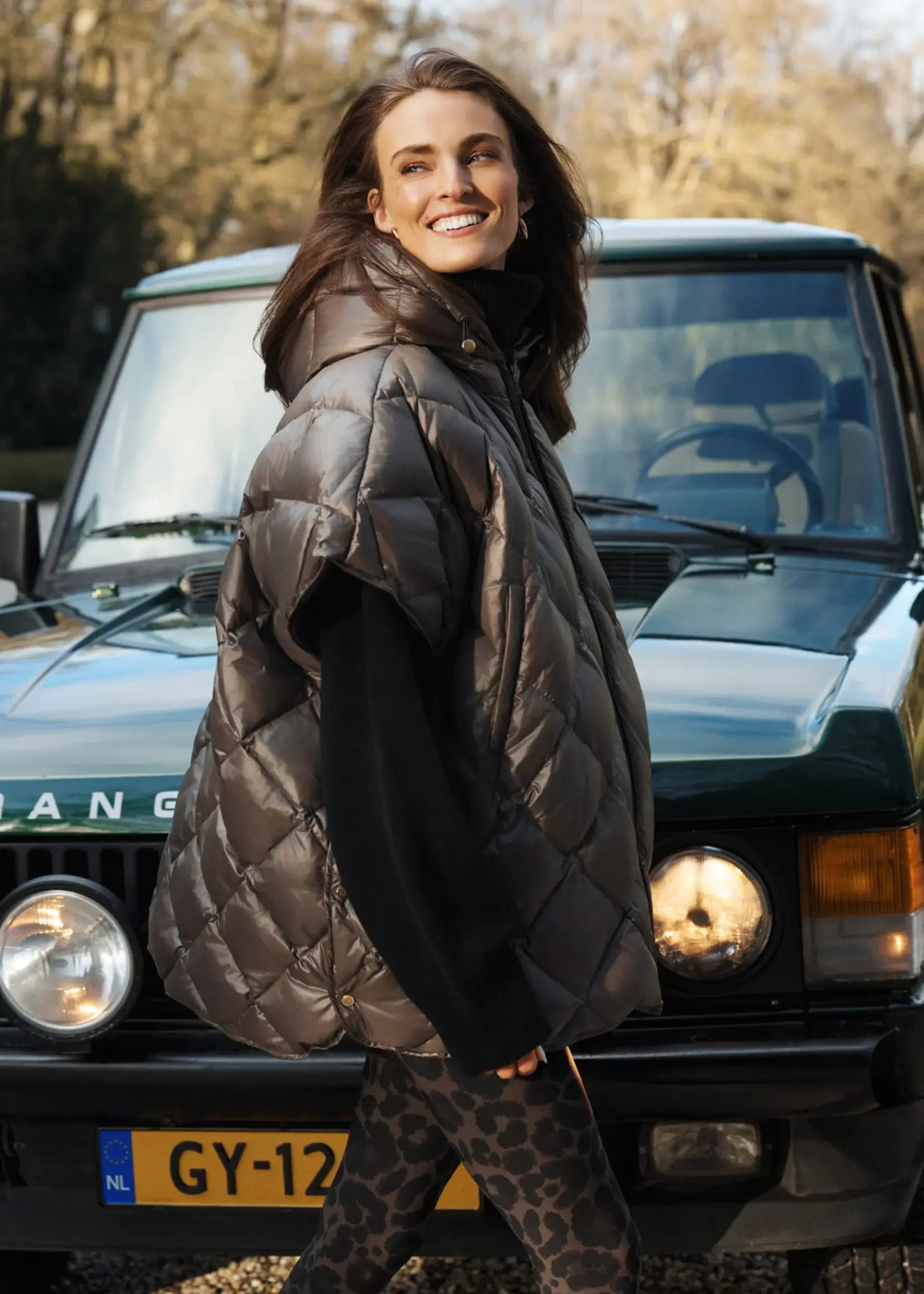 Deblon Sports Carice Cape - Cacao