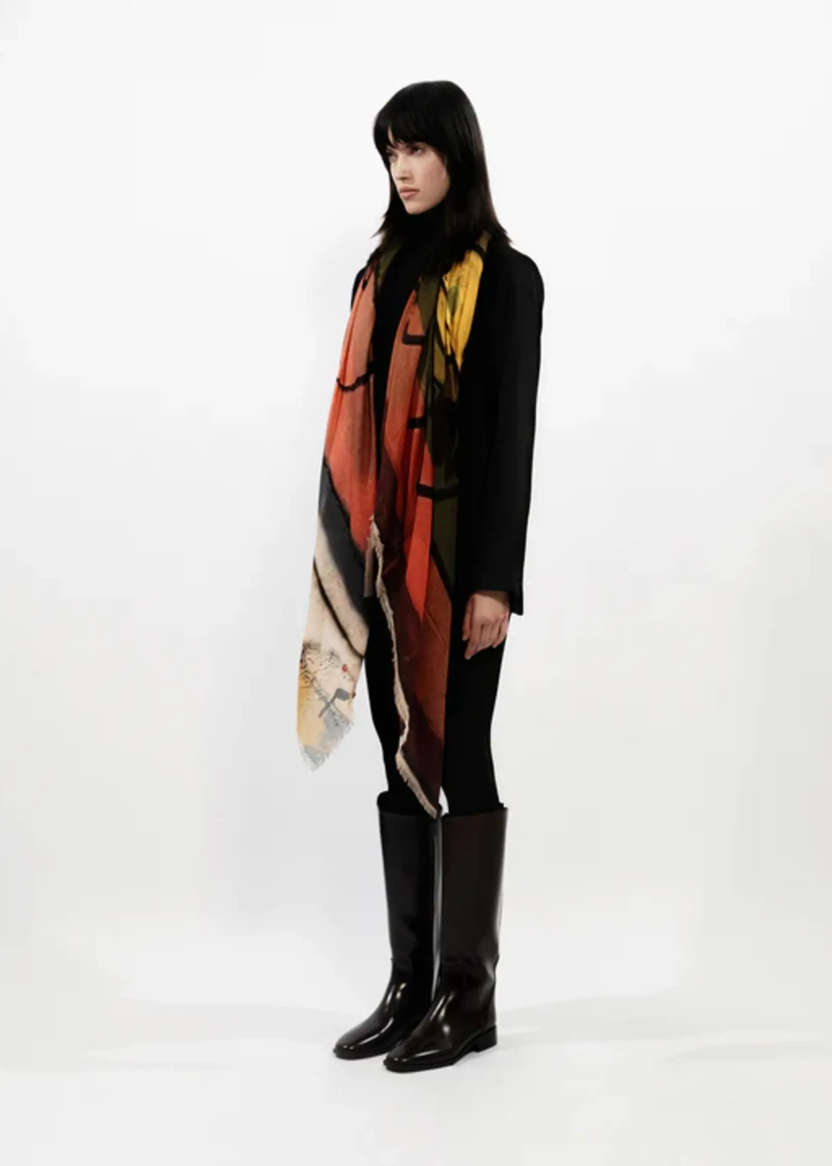 Talking Walls Ela Scarf - Ocular 140x140