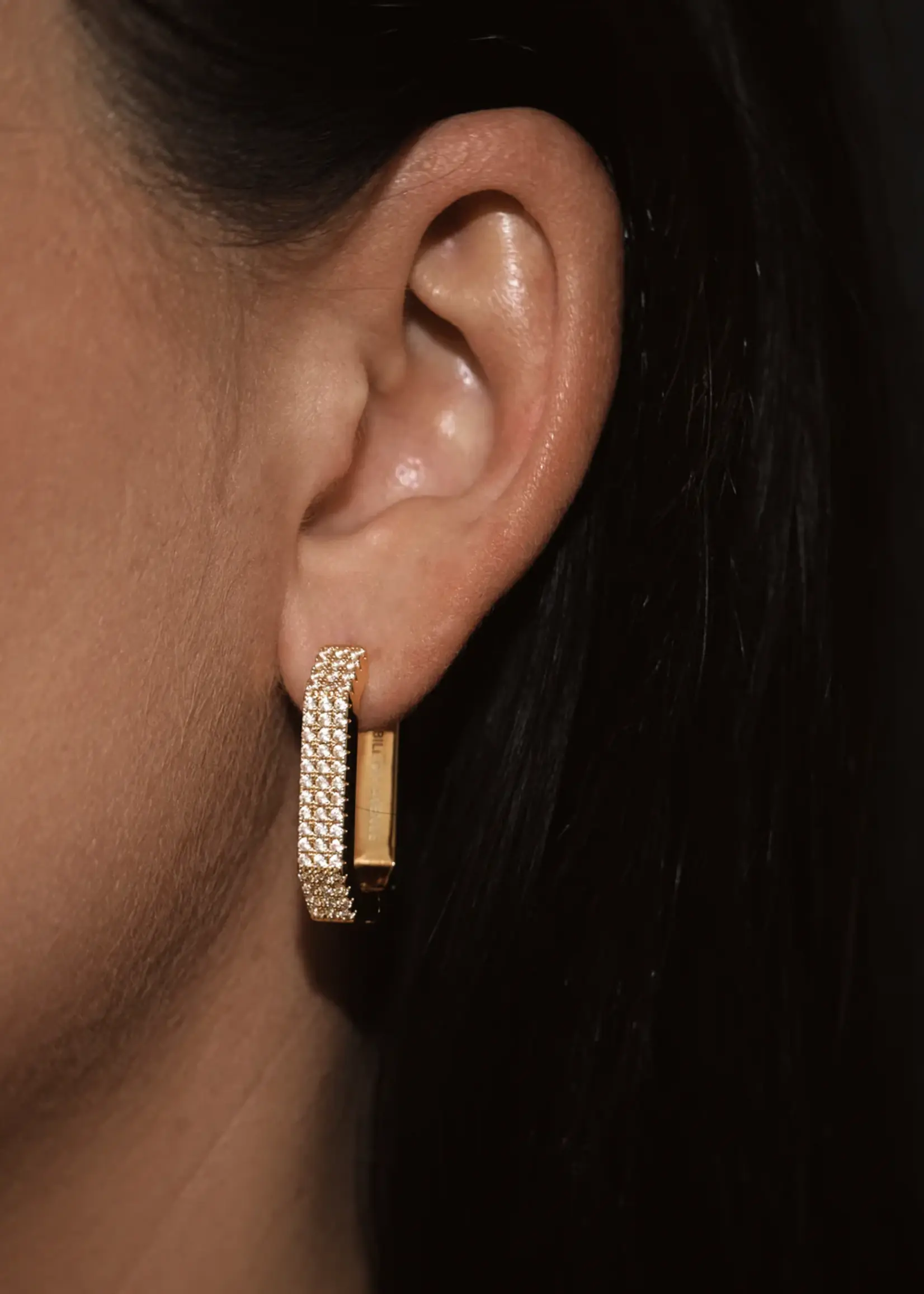 Billion Avenue OCTA MAX Short Diamond Earring - Gold