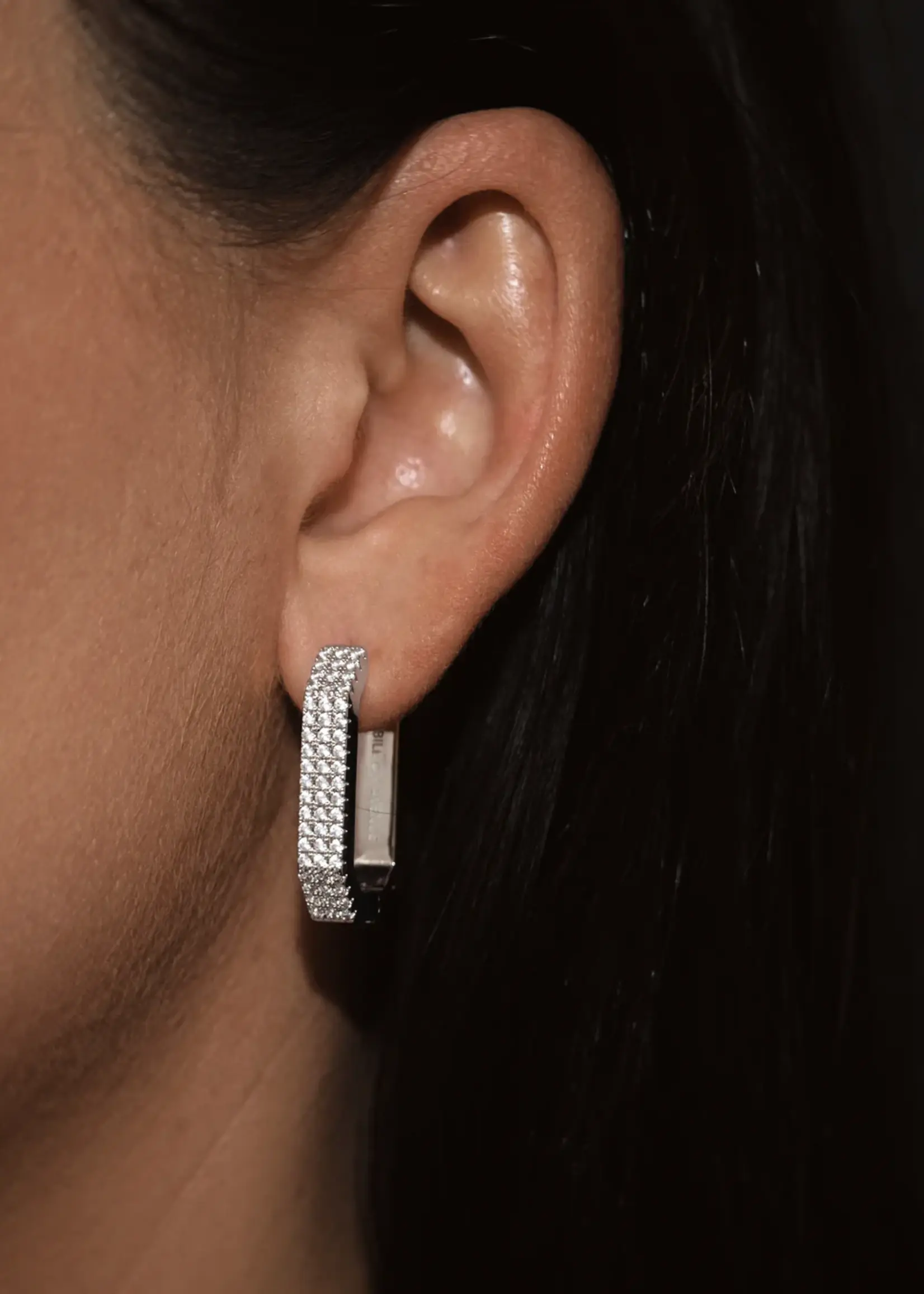 Billion Avenue OCTA MAX Short Diamond Earring - Silver