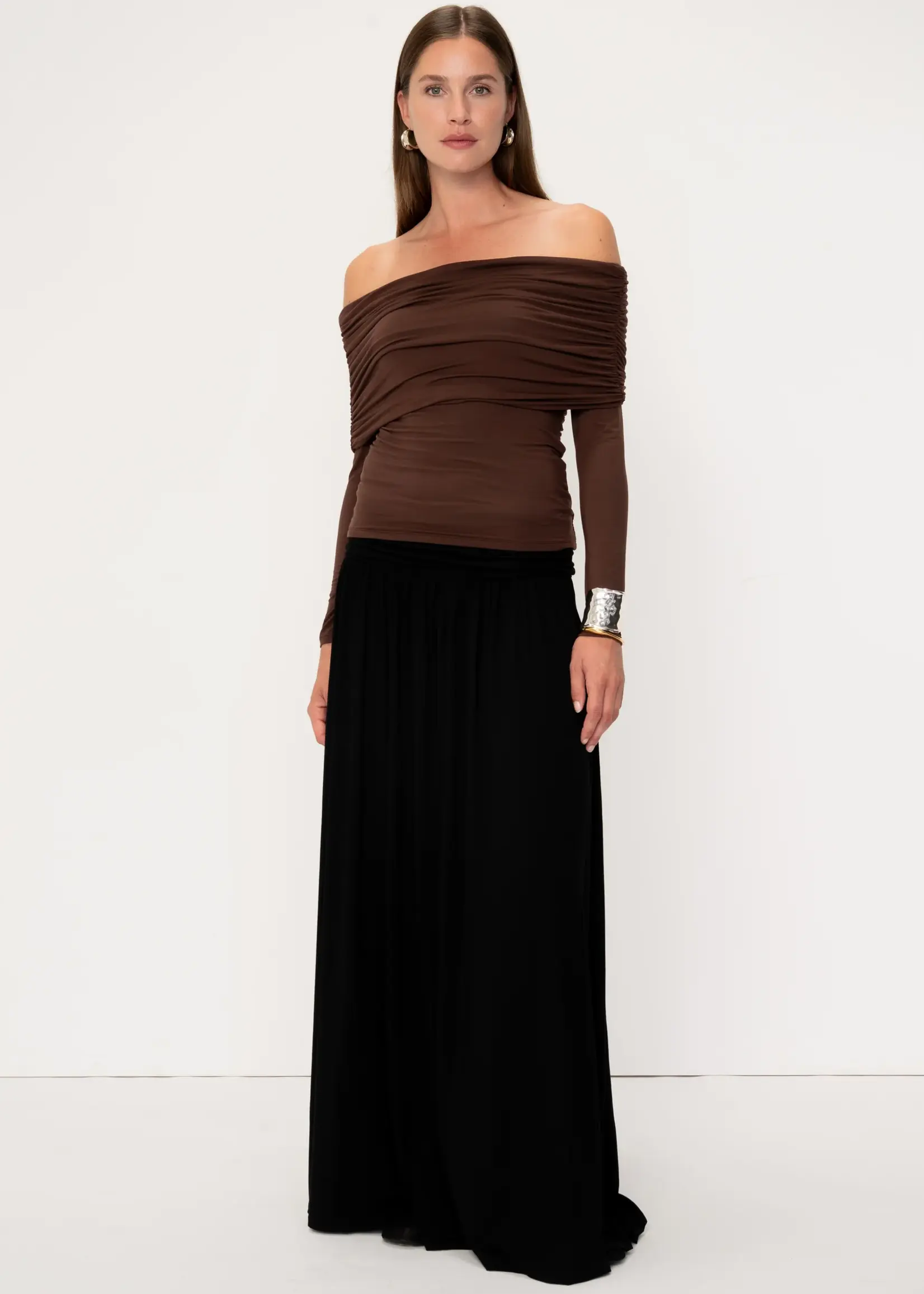 Viveh BOXUS - Off Shoulder Top - Walnut