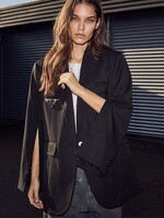 Haute L'Amitié Premiere Hook Blazer - Black