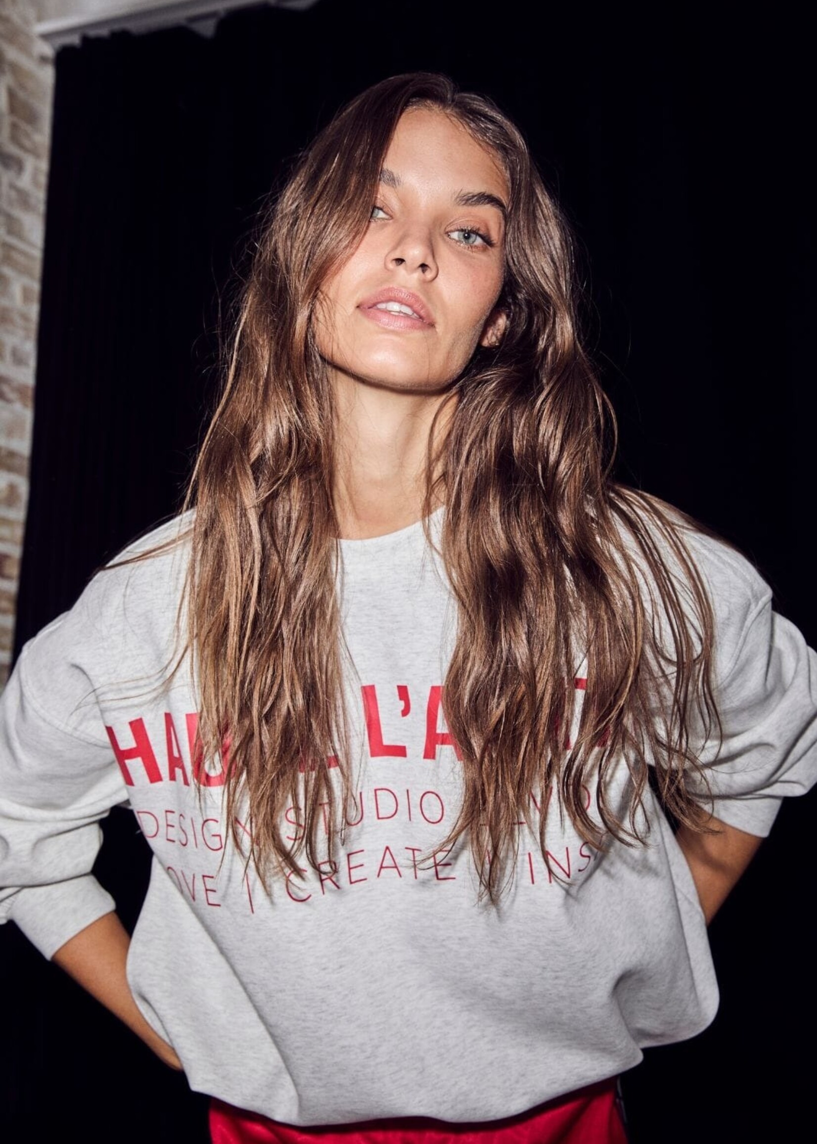 Haute L'Amitié Studio Logo Sweater Pearl Melange / Red