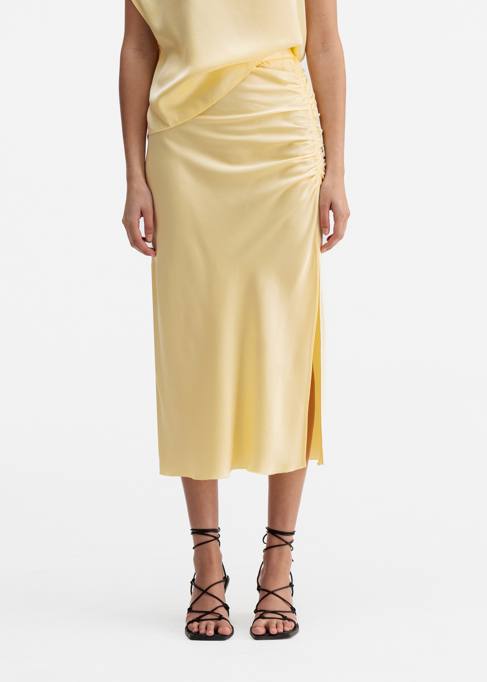 Ahlvar Gallery DINA Satin Skirt - Light Yellow