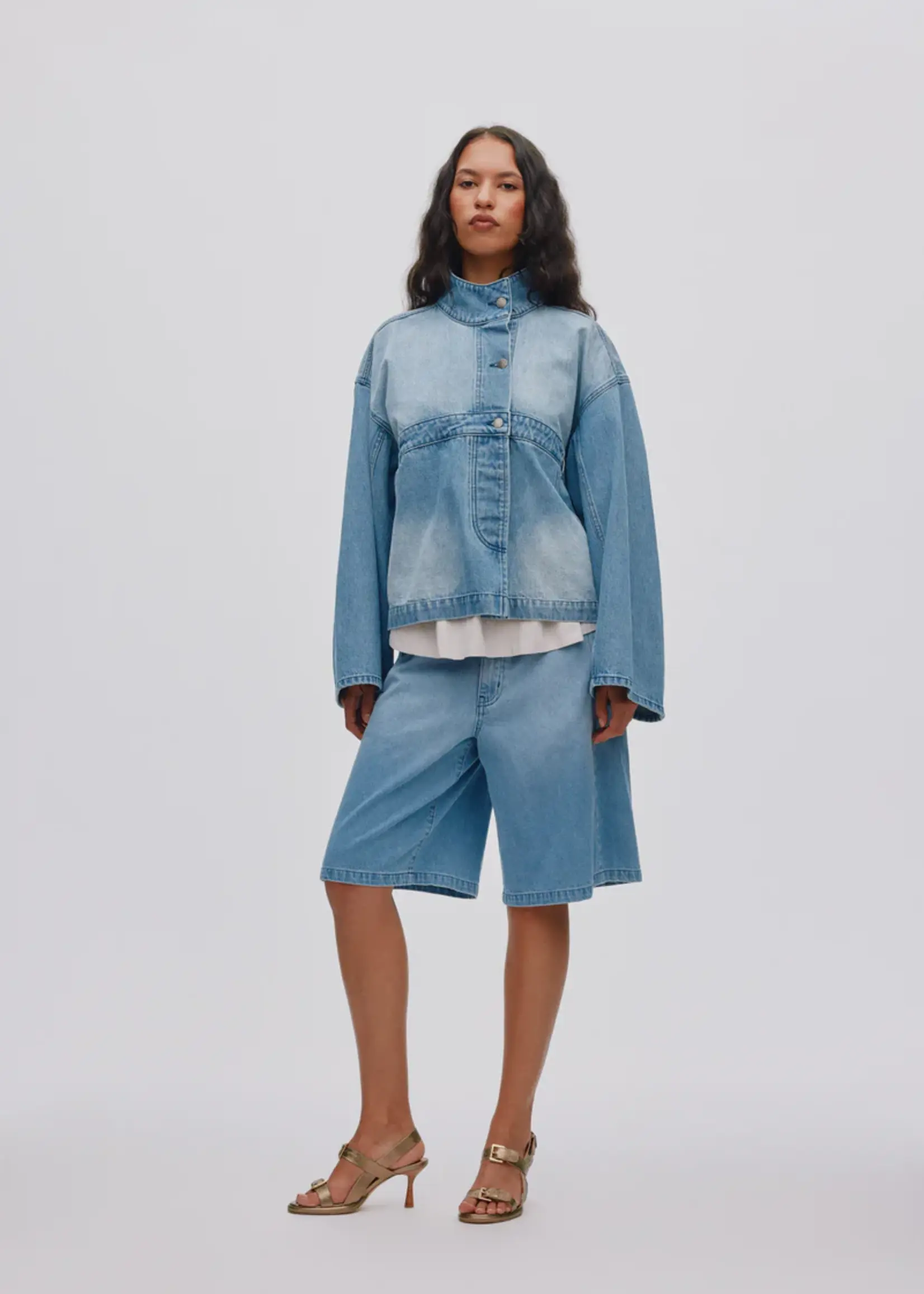 Rabens Saloner DONELA - Denim Jacket - Light washed denim