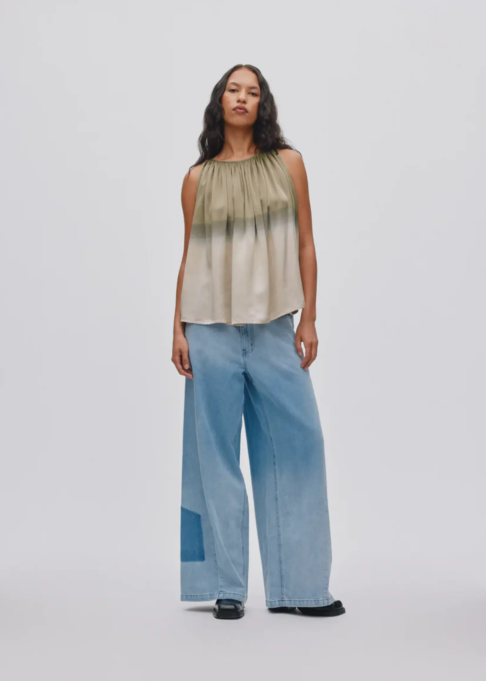 Rabens Saloner LANE - Light Denim Wide Leg pants - Light washed denim