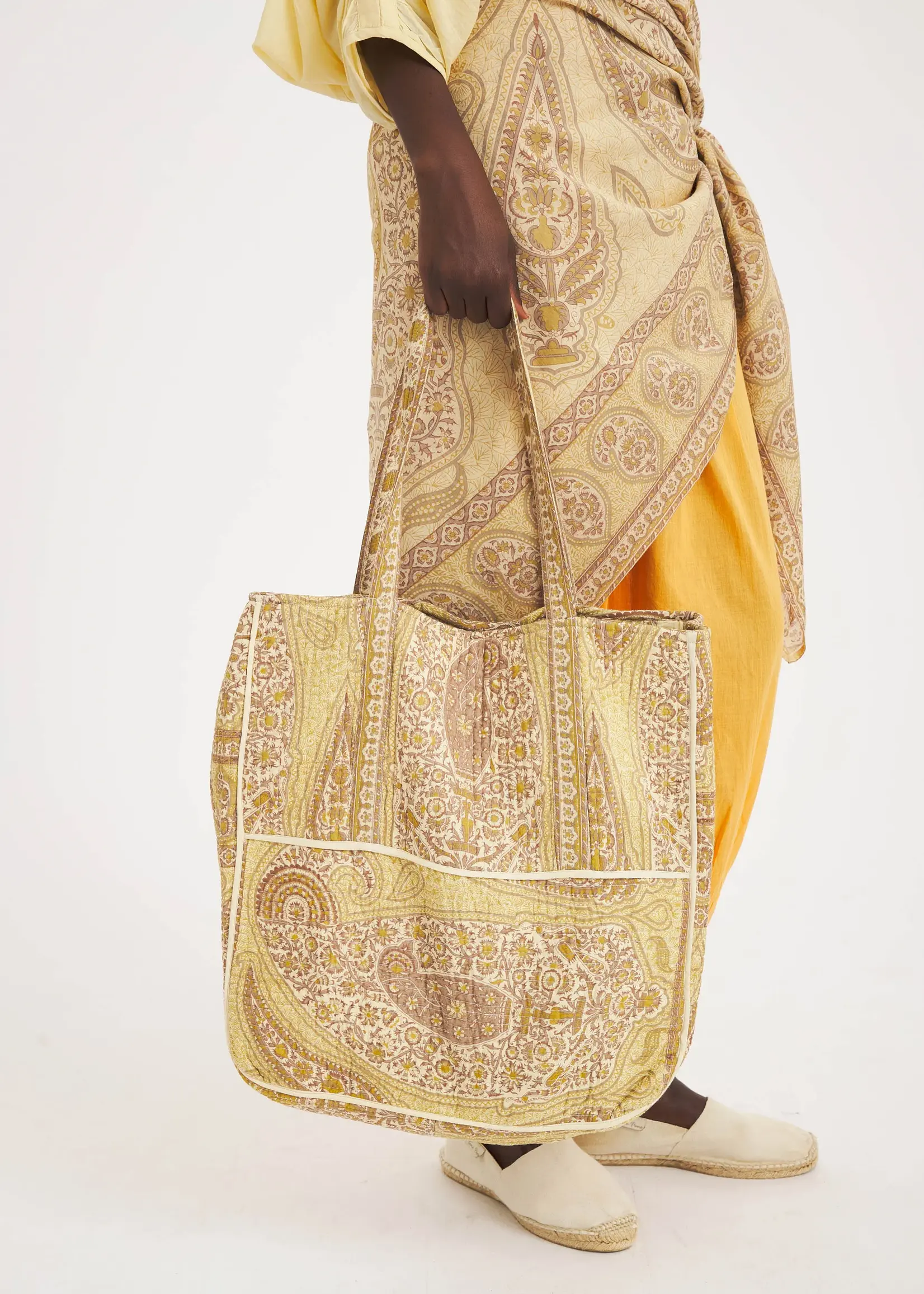 Antik Batik Tajara cabas - Kaki