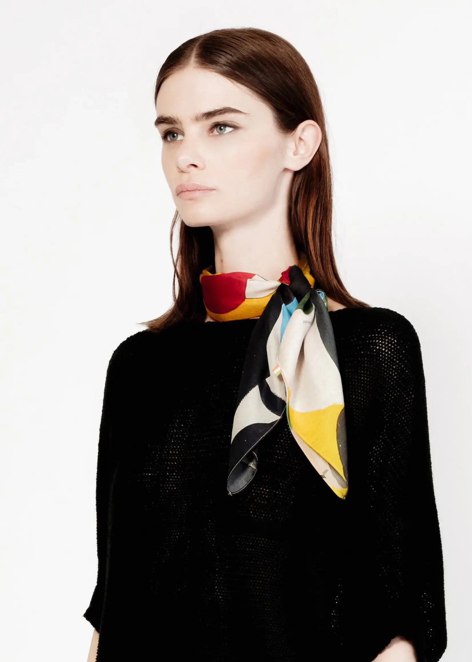 Talking Walls Twiggy Scarf -  Ultra Brite - 70x70