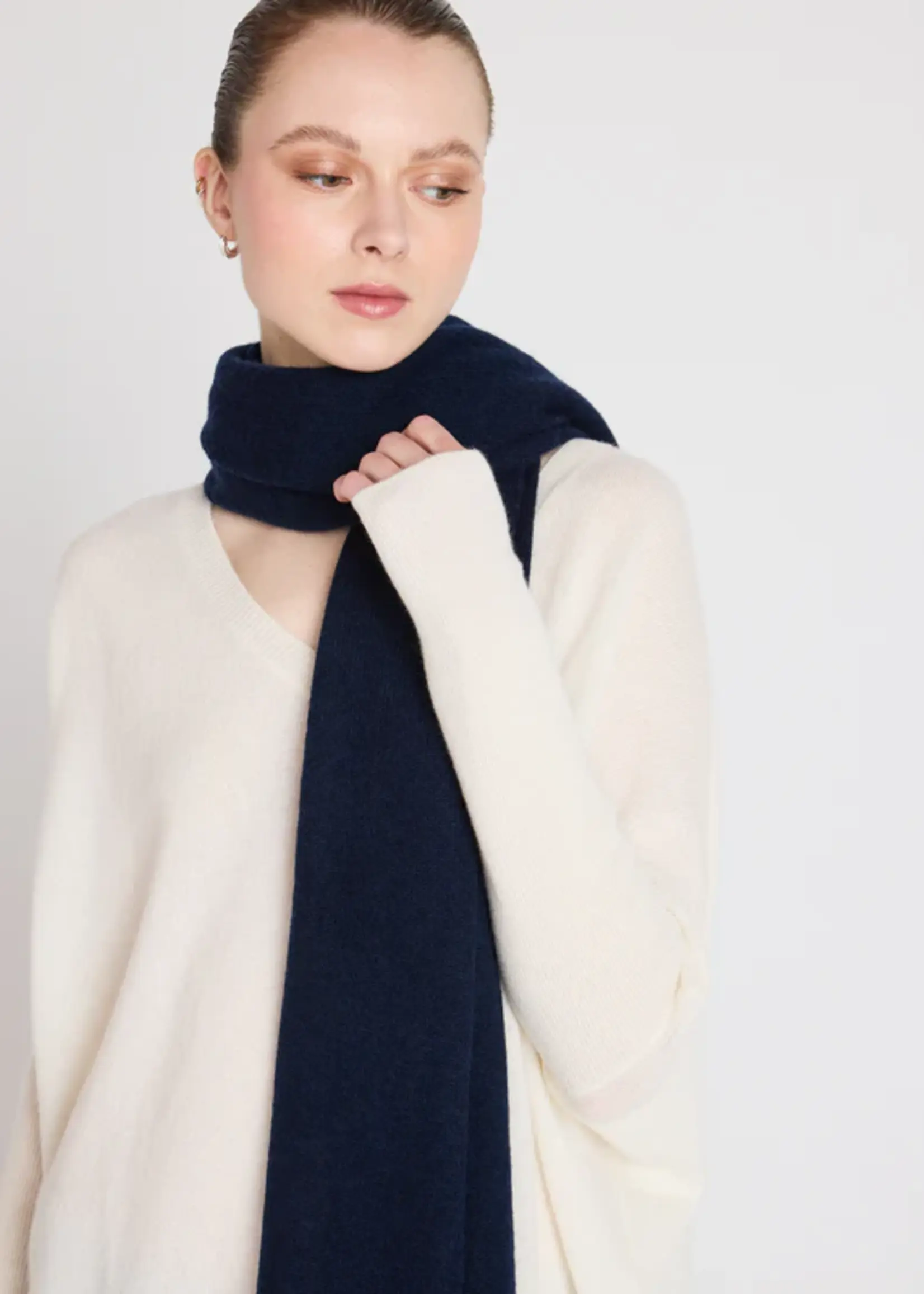 Absolut Cashmere Infinity Sjaal - Navy