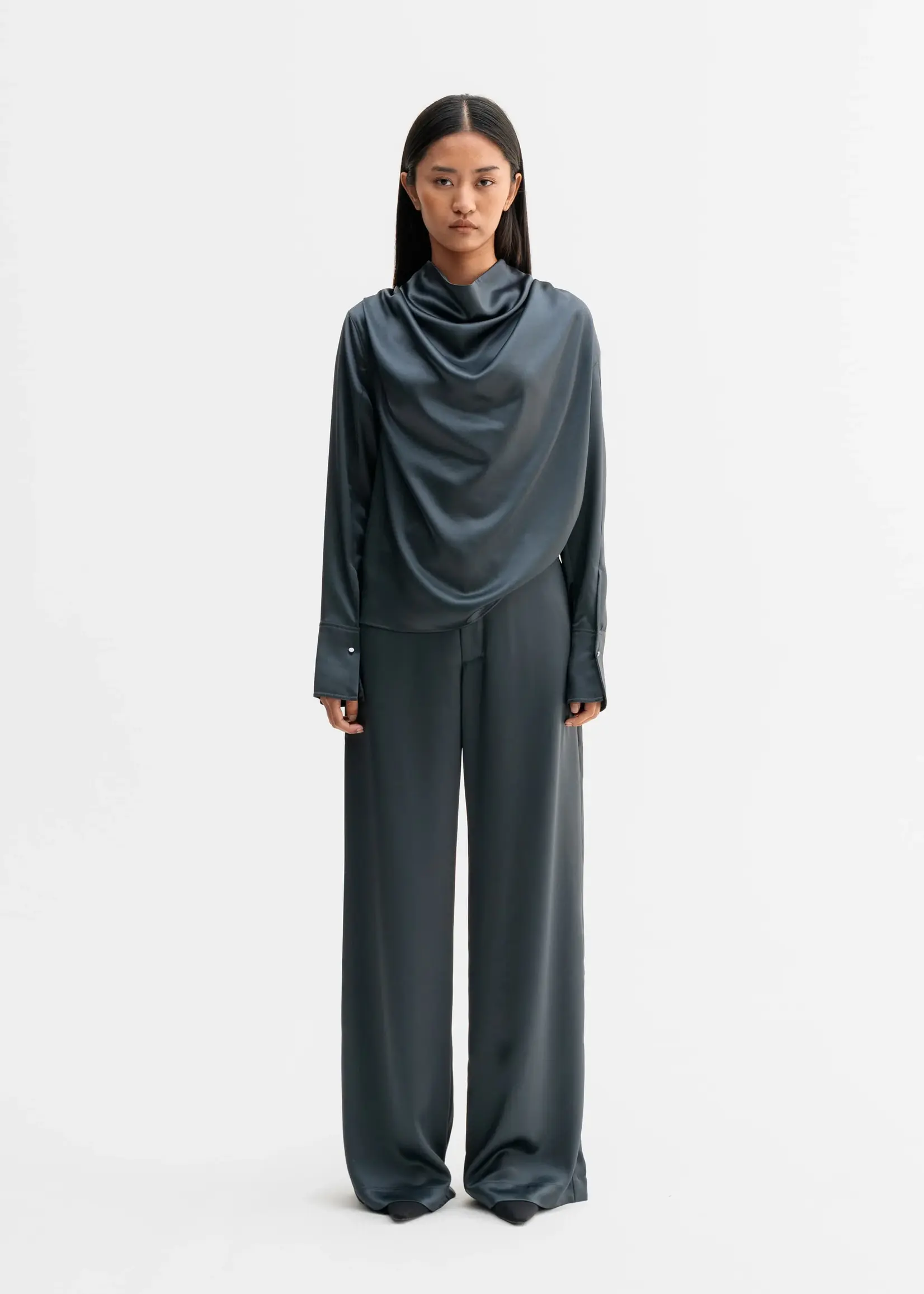Ahlvar Mila satin trousers - Dark grey acetate