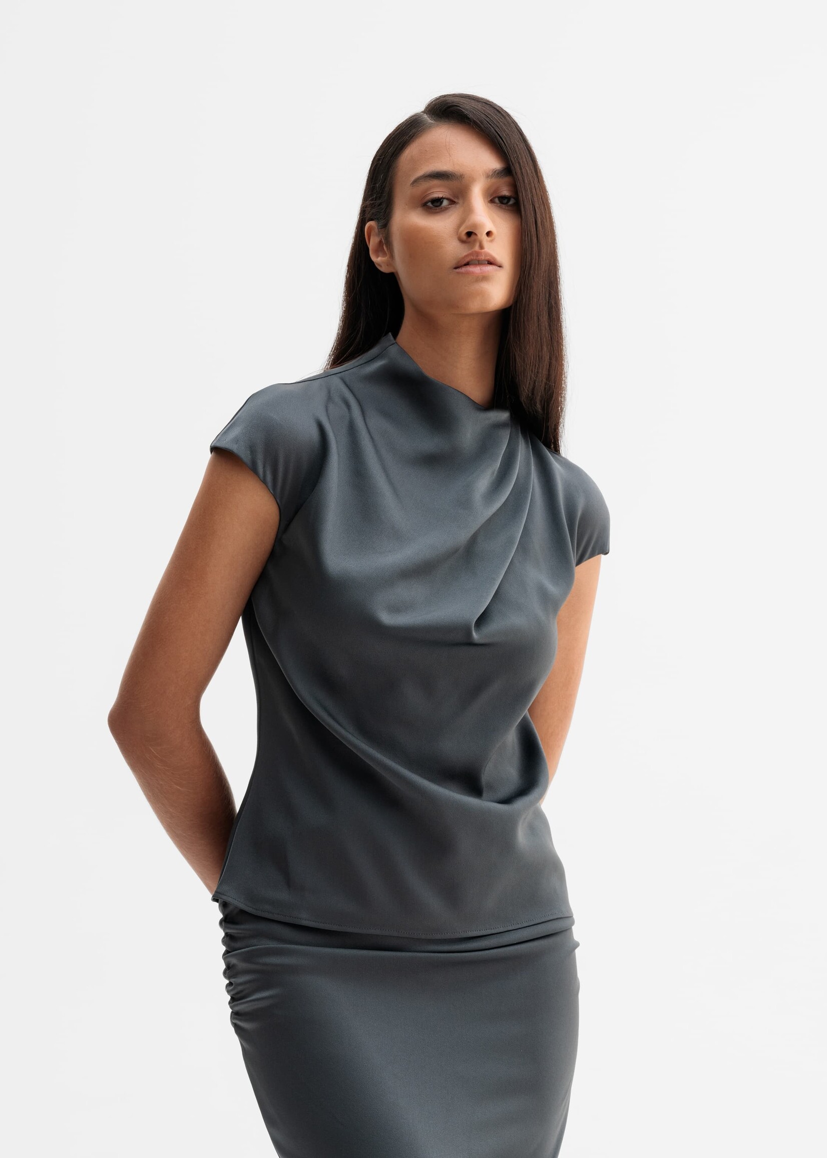 Ahlvar Lima top - Dark grey acetate