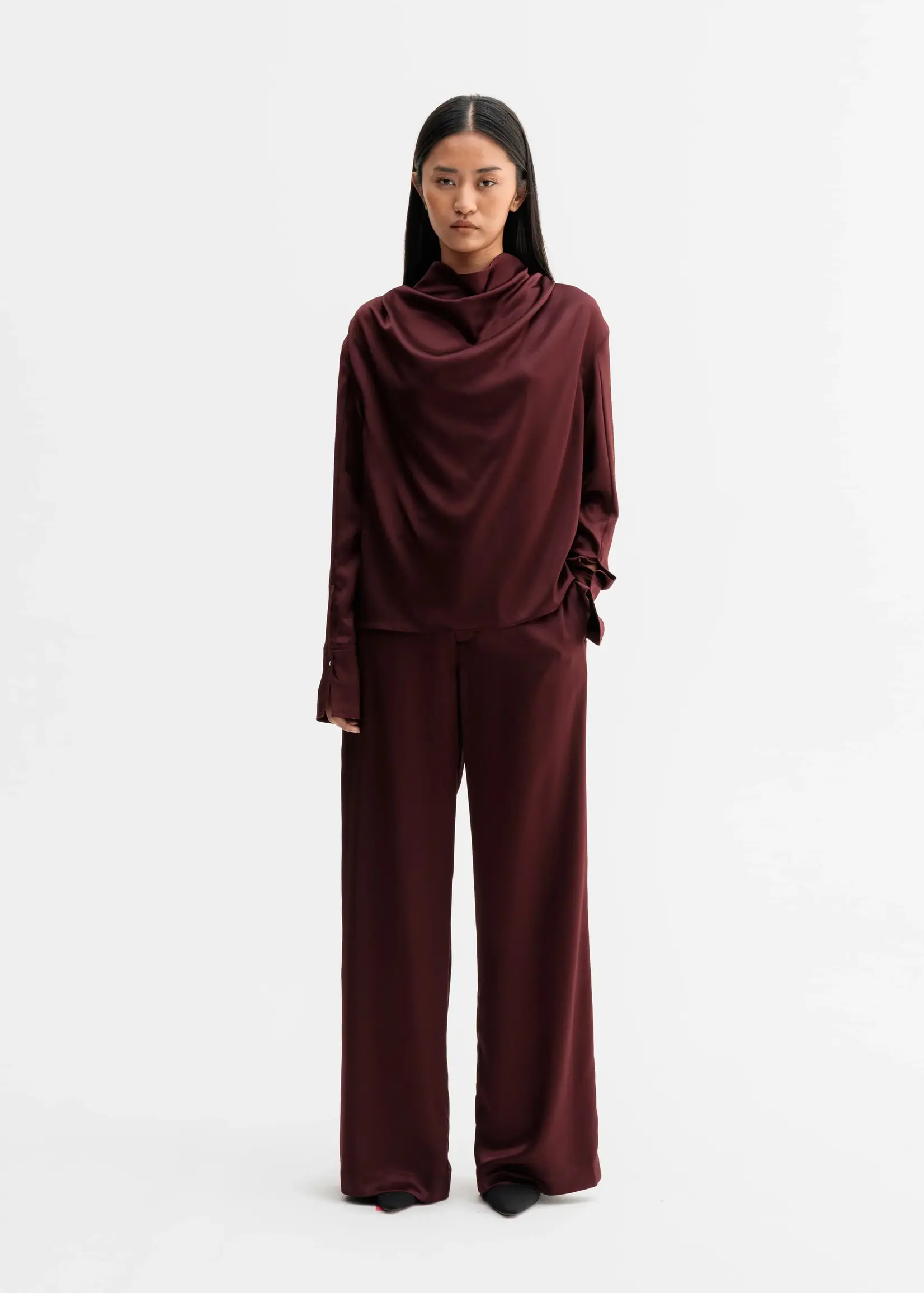 Ahlvar Mila satin trousers - Burgundy