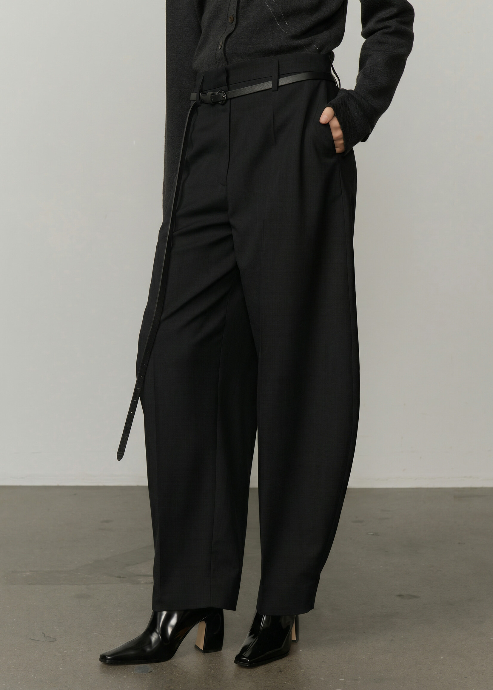 Birgitte Herskind Dante Mid Waist Pants - Black