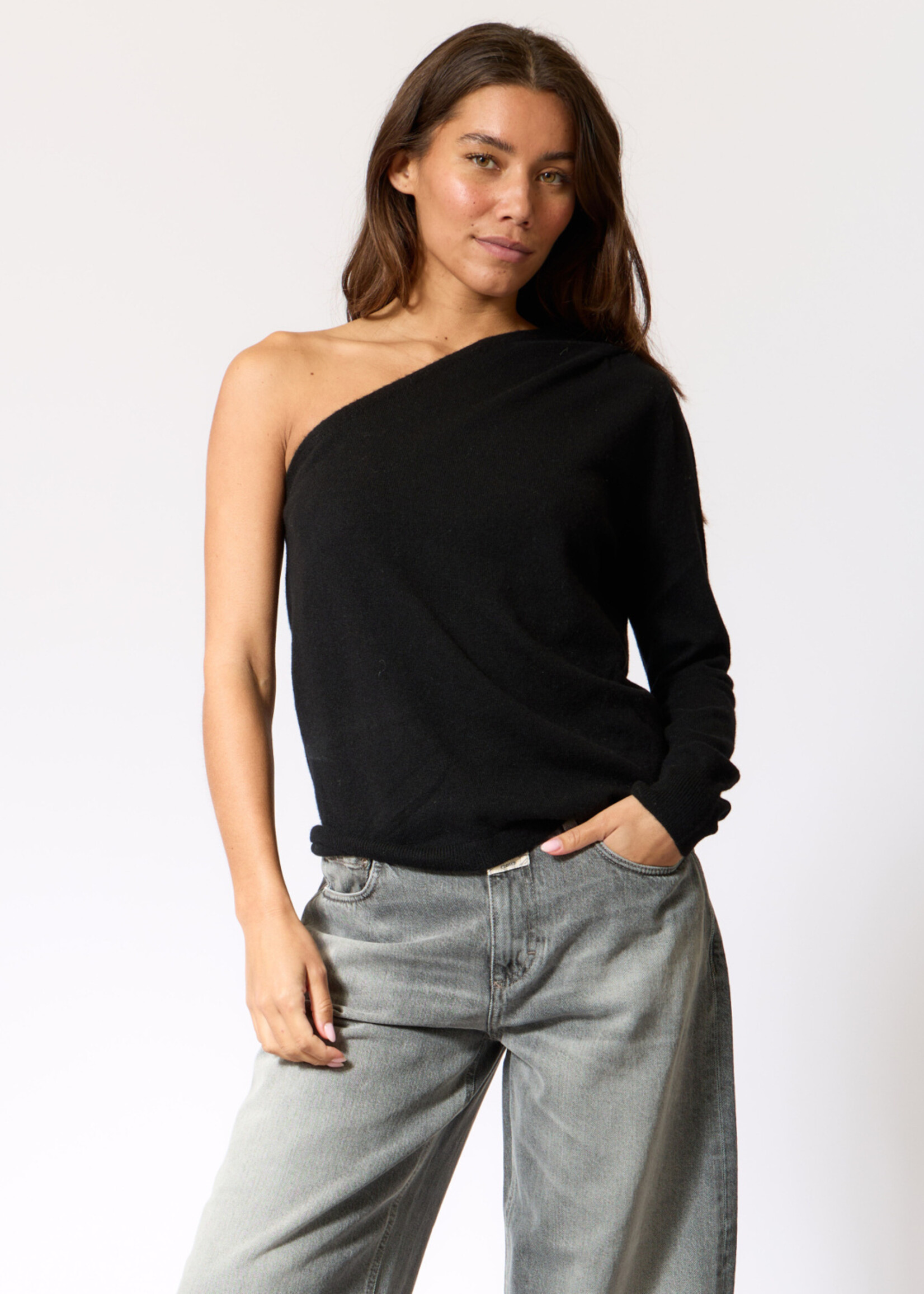 Absolut Cashmere Yolaine - Pull Asymetrique MCH - Black