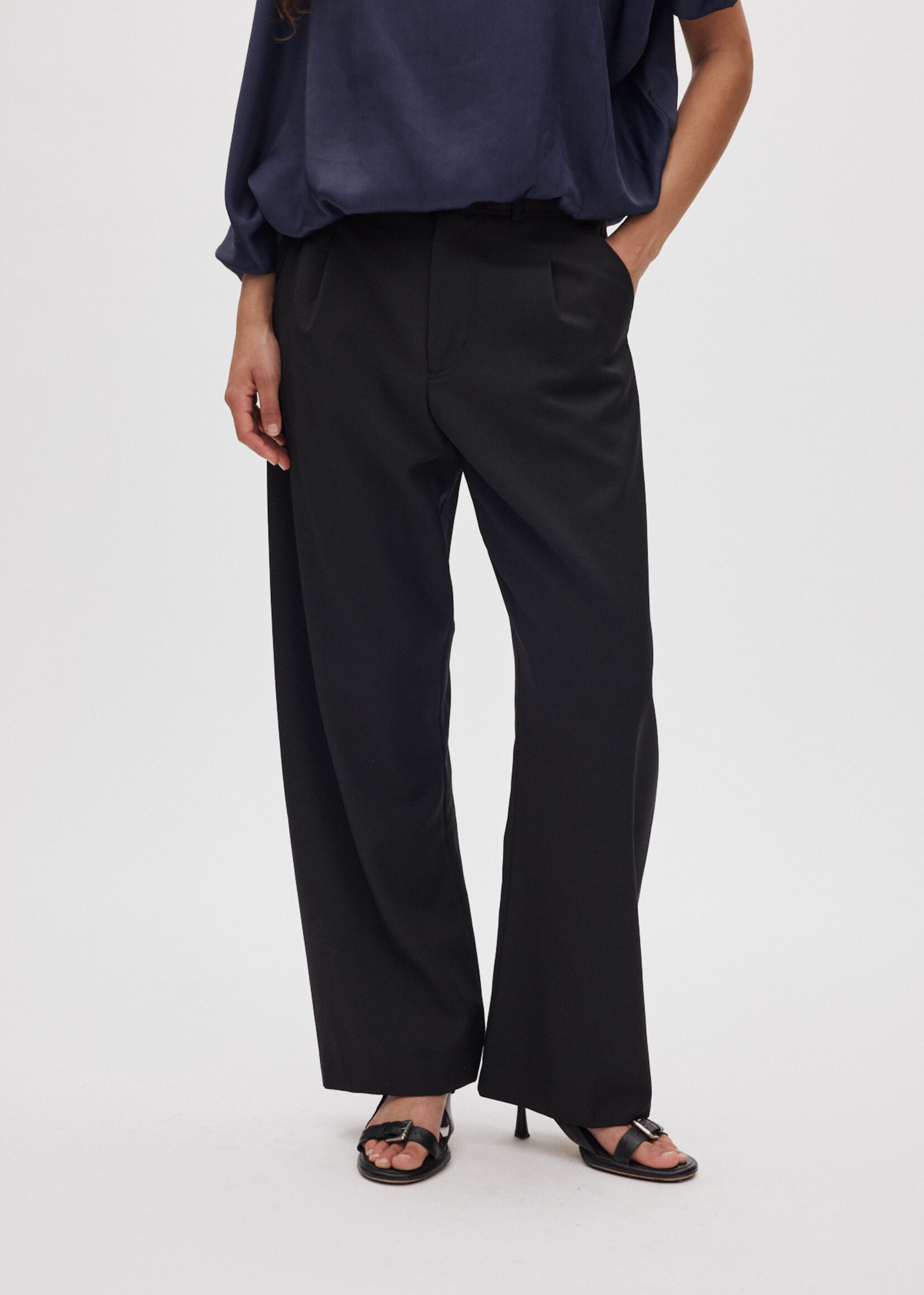 Rabens Saloner Thalia Smooth Tailoring Pants - Black