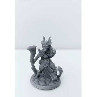 3D Printed Miniature - Demonkin Female 01 - Dungeons & Dragons - Hero of the Realm KS