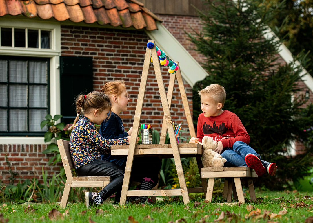 Introducing Mini Beee’s Stella Nova Play series