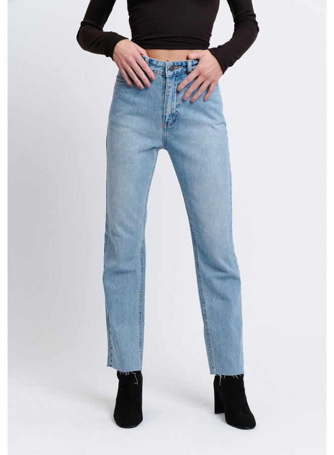 R&C - INA STRAIGHT JEANS
