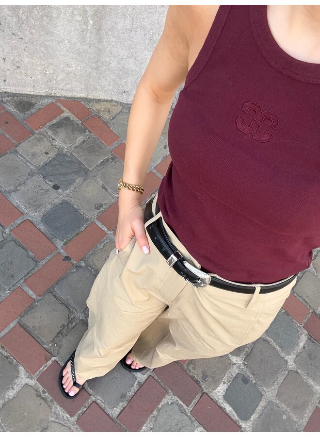 SAHARACC EMBROIDERY TANK TOP WINERED