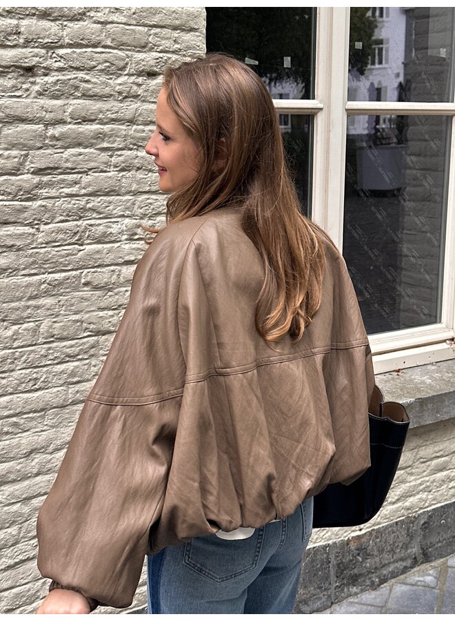VERA FAUX LEATHER JACKET
