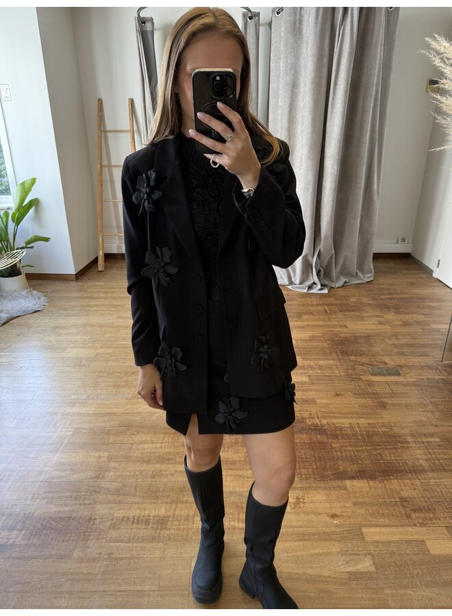 YASFLISRA FLOWER BLAZER BLACK