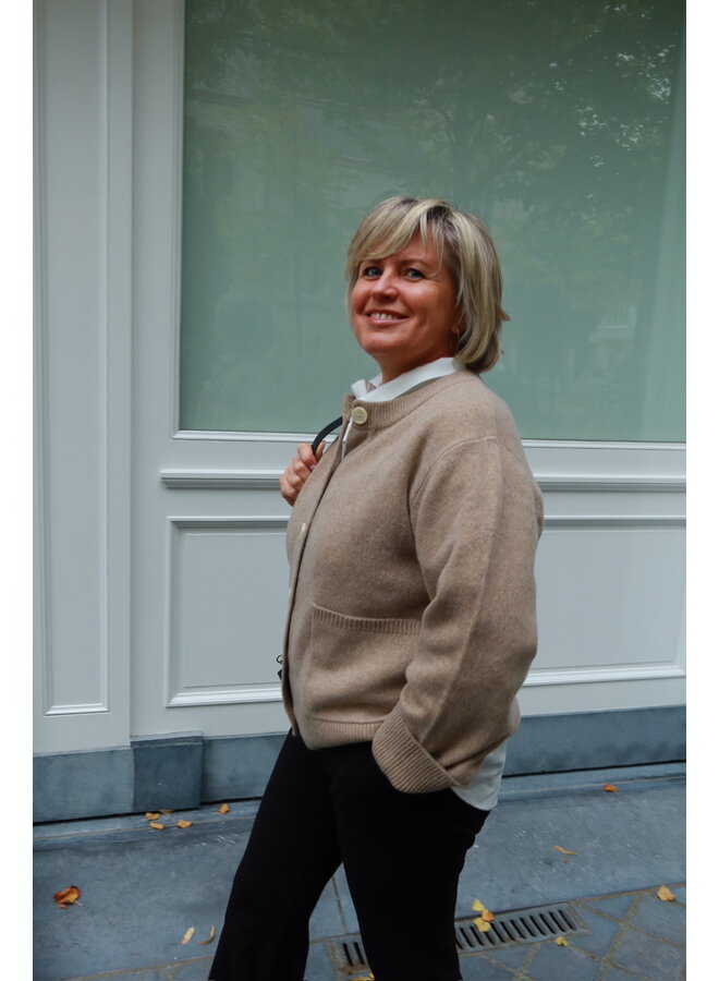 YASNOLA WOOL LS KNIT CARDIGAN OAT MILK