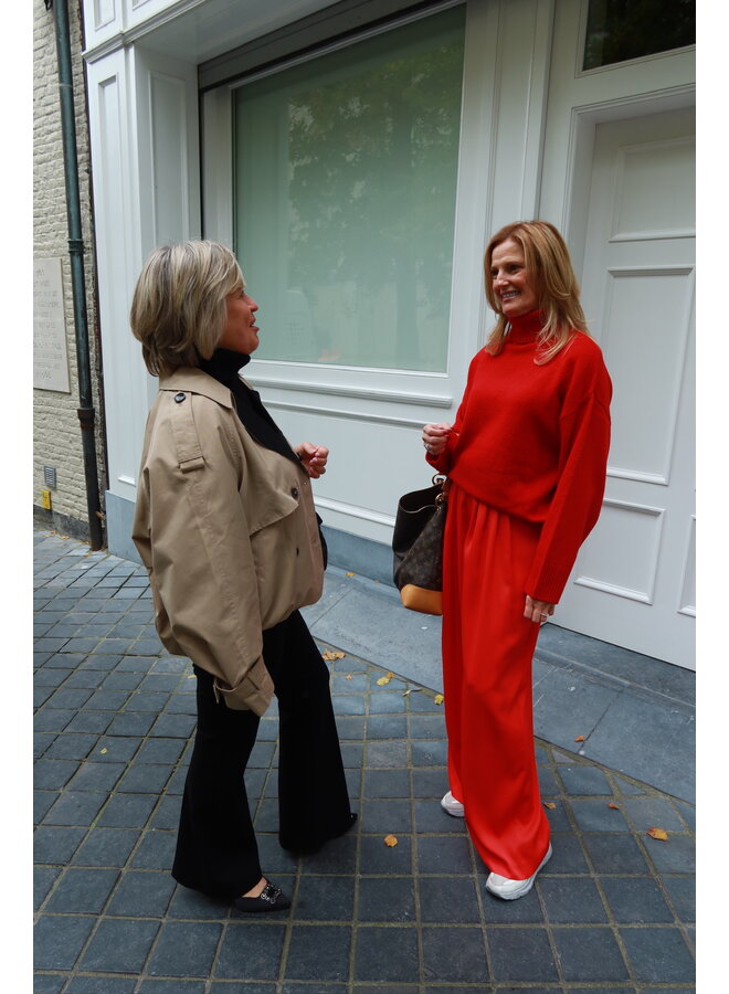 LAHELA WOOL JUMPER RED