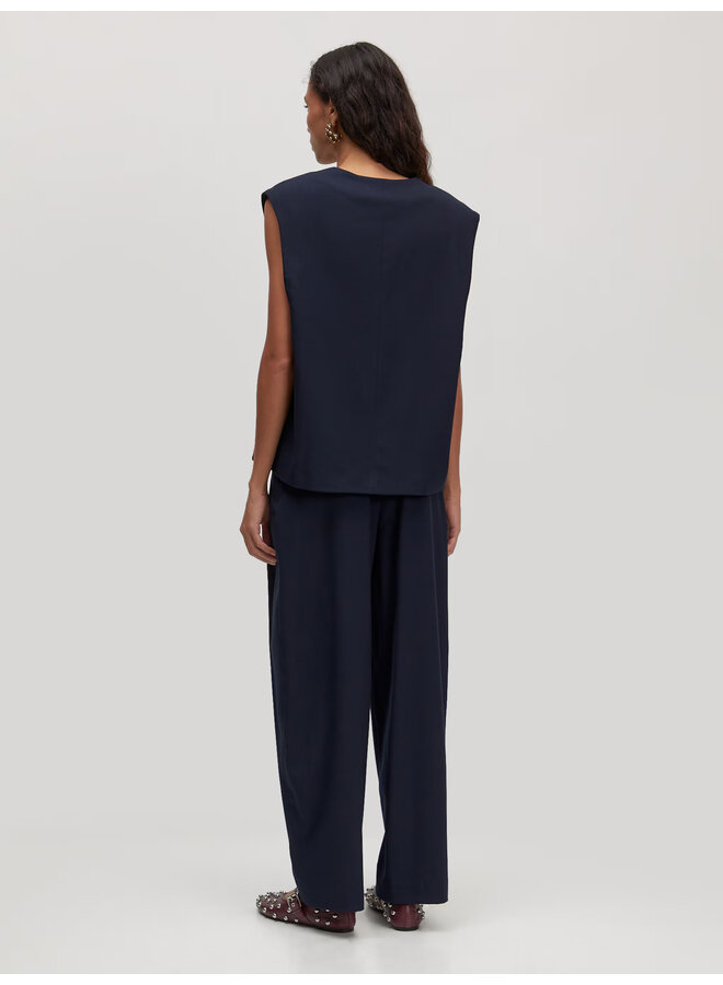 DAWN VEST NIGHT SKY
