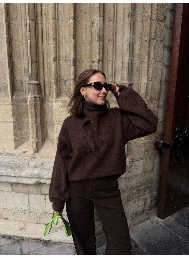 CLARICE KNIT BROWN + SCARF