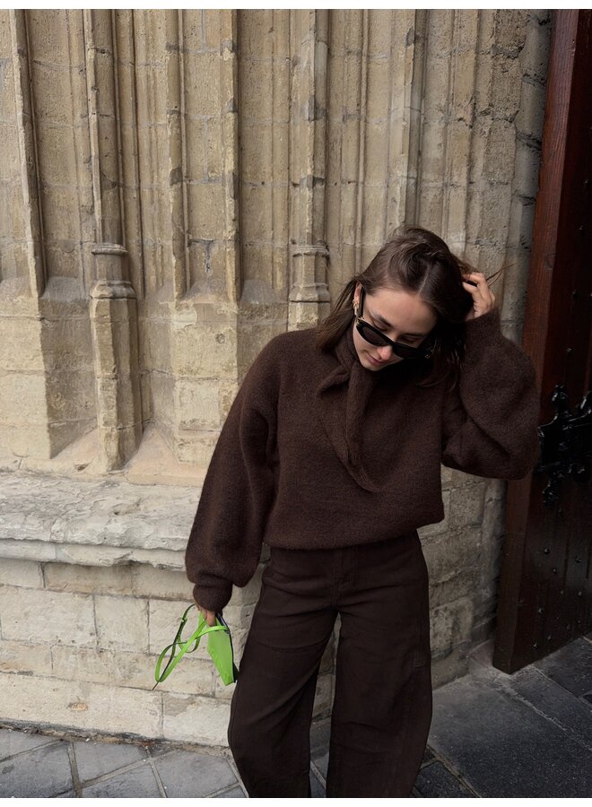 CLARICE KNIT BROWN + SCARF