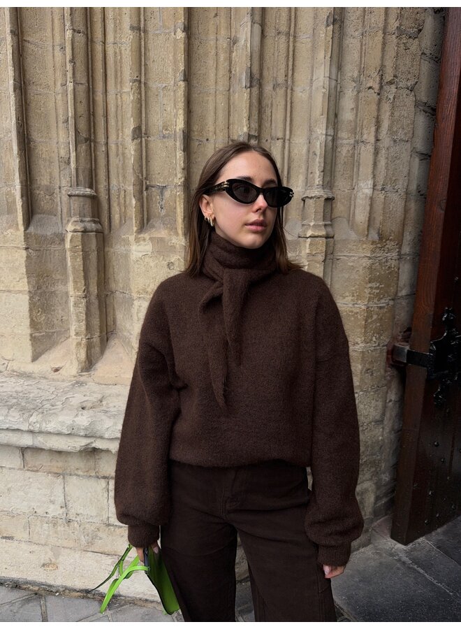 CLARICE KNIT BROWN + SCARF