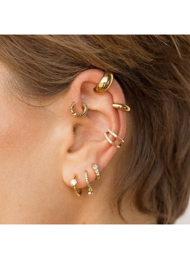 UNCUFFED EAR CUFF GOLD