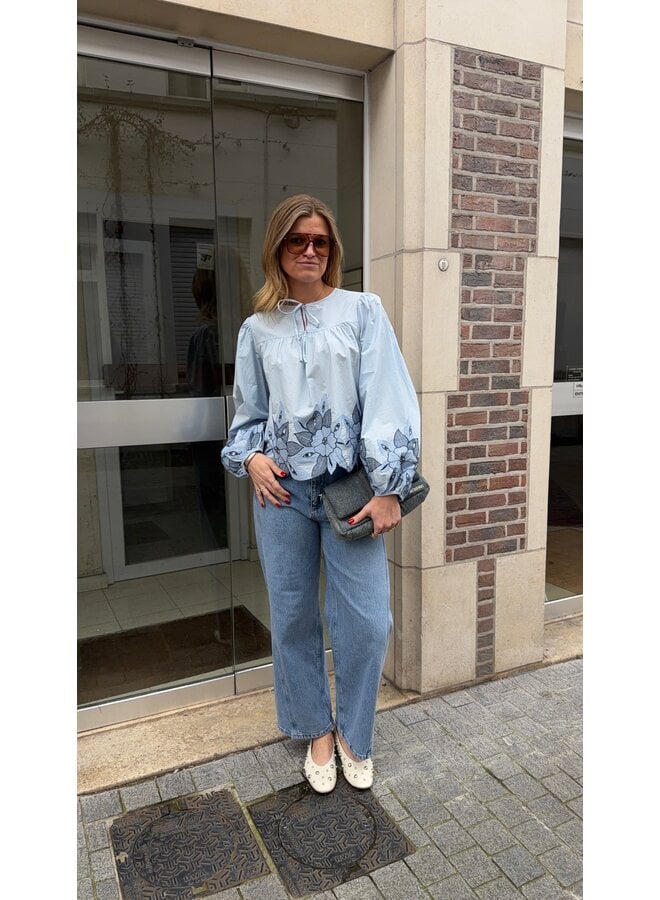 YASBALLO LS TOP S. SKYWAY