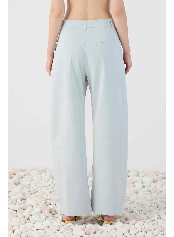 MATHILDE BARREL TROUSERS BABY BLUE