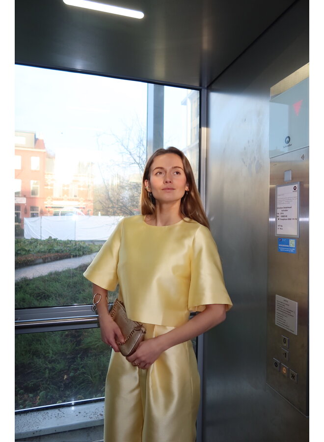 NIA TOP BUTTER YELLOW