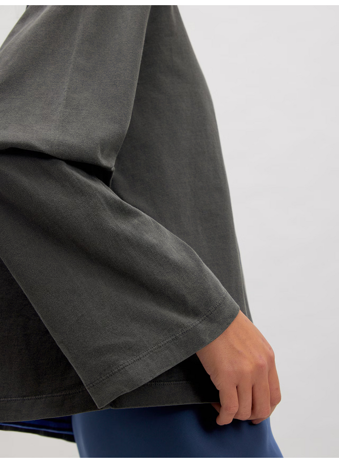 VERLEE LONGSLEEVE GREY ACID WASH