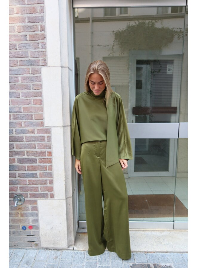 YASPELANA TIE TOP OLIVE