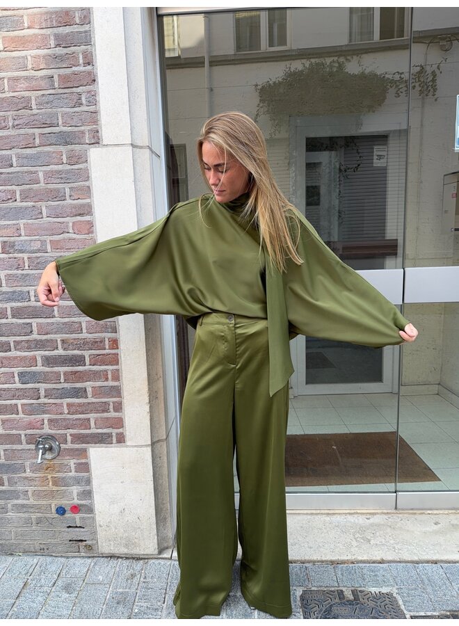 YASPELANA TIE TOP OLIVE