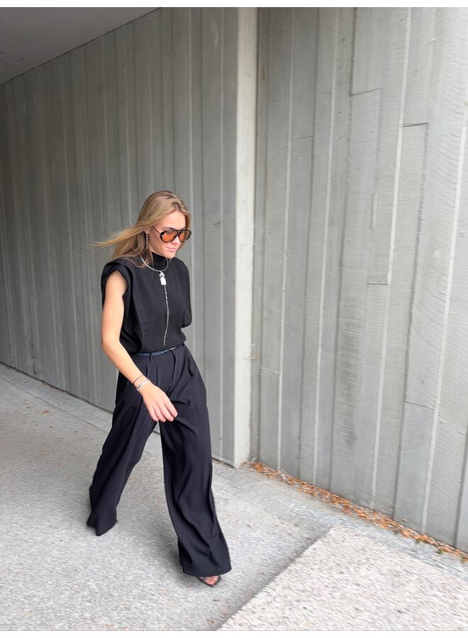 SVEA PADDED TOP BLACK