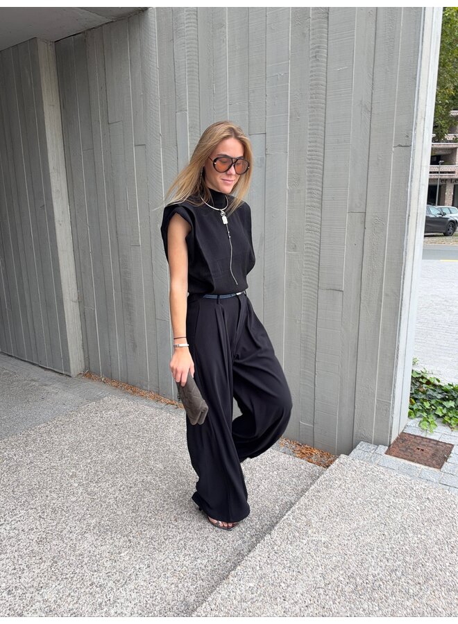 SVEA PADDED TOP BLACK