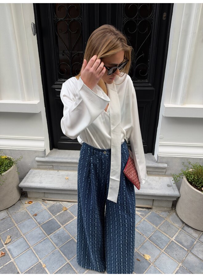 UME BLOUSE WHITE
