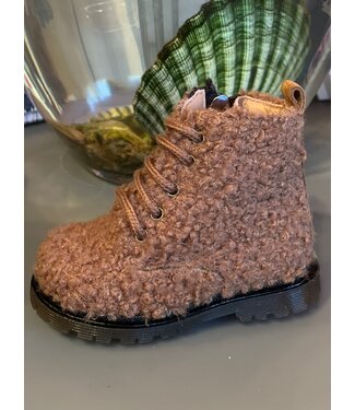 Eli By Cucada Boots in teddy - Chocolade