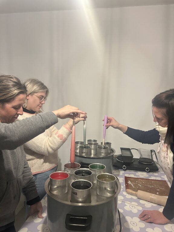 Lessenreeks kaarsen & acrylhars gieten - Juni