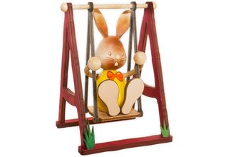 Stupsi Hase auf Schaukel