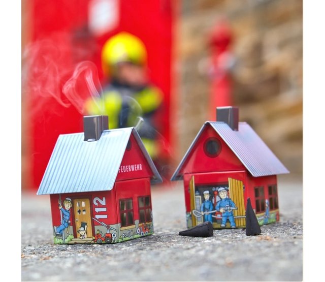 Metall-Räucherhäuschen Feuerwehr mit integriertem Räucherkerzenhalter Metall-Räucherhäuschen Feuerwehr mit integriertem Räucherkerzenhalter