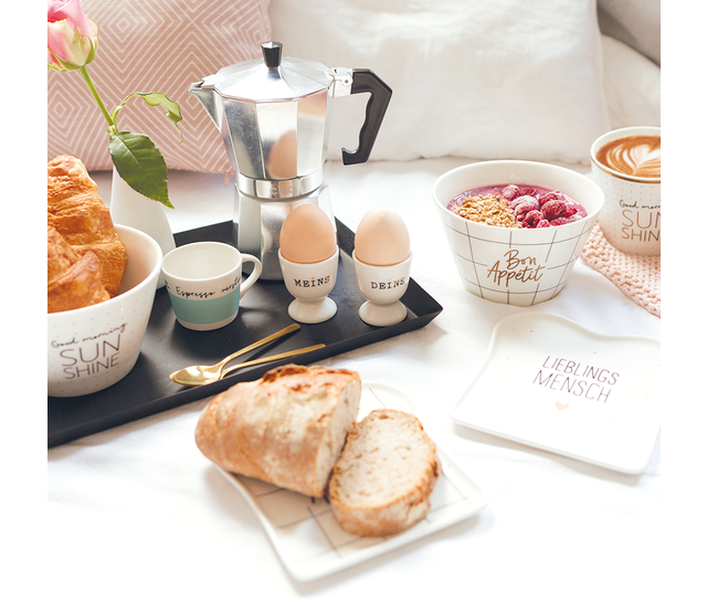 Toast-Teller mit Spruch, "Wie möchtest Du Deinen Kaffee? Mit Kuchen."