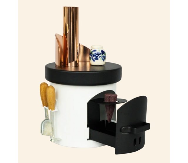 Räucherofen Küchenherd mit Keramiktopf, weiß Räucherofen Küchenherd mit Keramiktopf, weiß