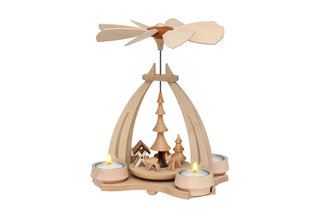 Tisch-Pyramide aus Buchenholz, Rehe mit Futterkrippe