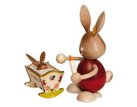 Stupsi Hase mit Wiege