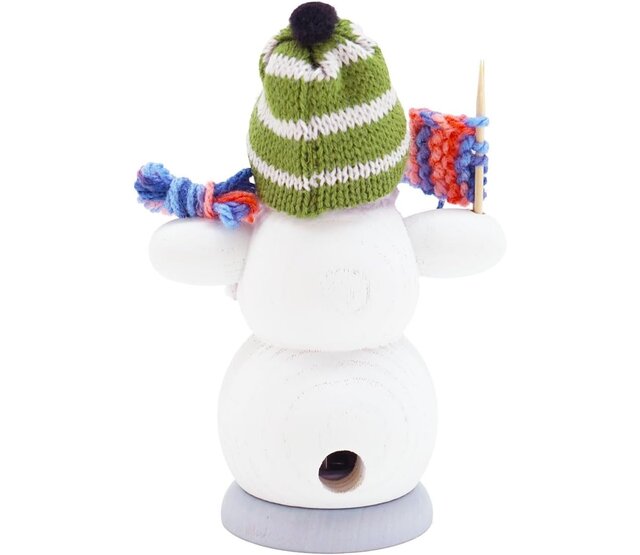 Kuhnert Schneemann mit Strickzeug